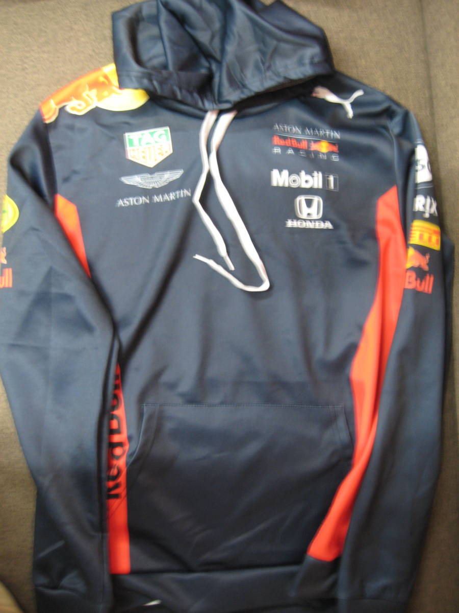 アストンマーチン レッドブル レーシング F1 Aston Martin Red Bull Racing　パーカー XLサイズ