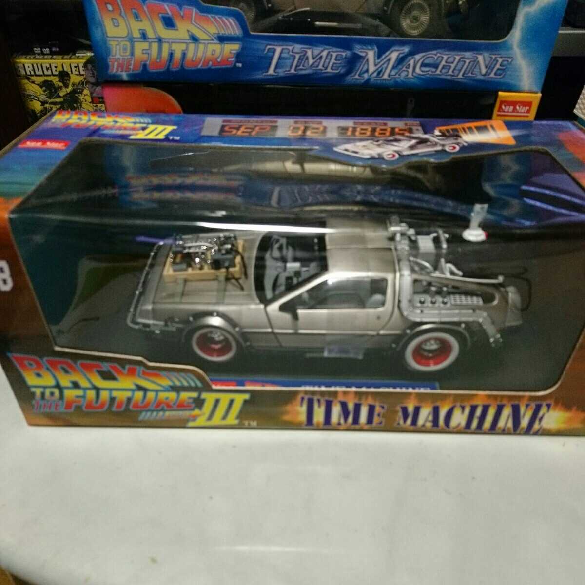 サンスターデロリアン バックトゥザフューチャーPART3タイムマシーン
