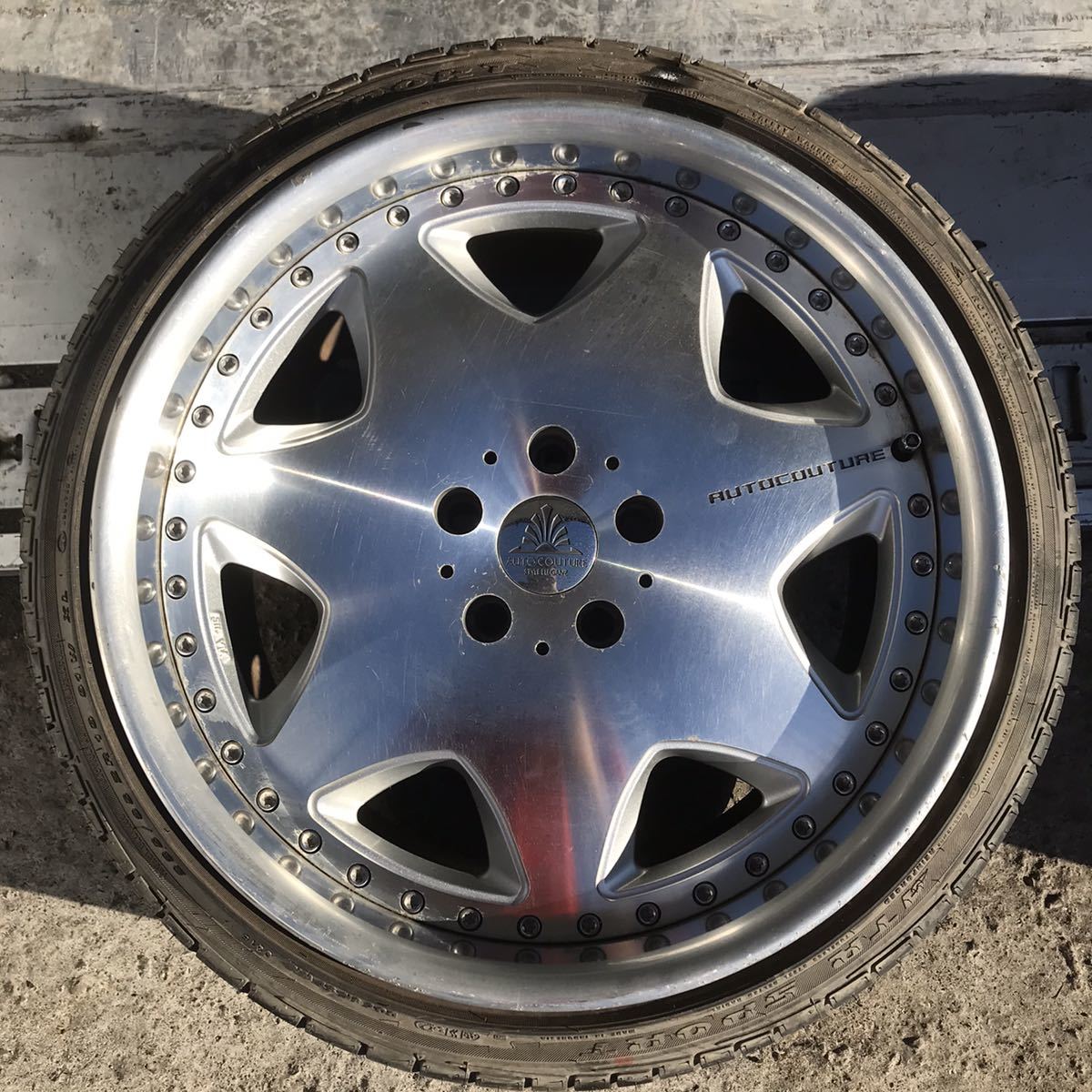 AUTO COUTURE オートクチュール タイヤ付きホイール 19×8.5J+38 235 