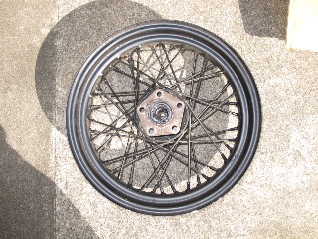 【新作入荷，本物保証】 ハーレー リアホイール 16インチ エボ 16&times;300 ブラック(ハーレーダビッドソン用)｜売買されたオークション情報、yahooの商品情報をアーカイブ公開 - オークファン ハーレーダビッドソン用