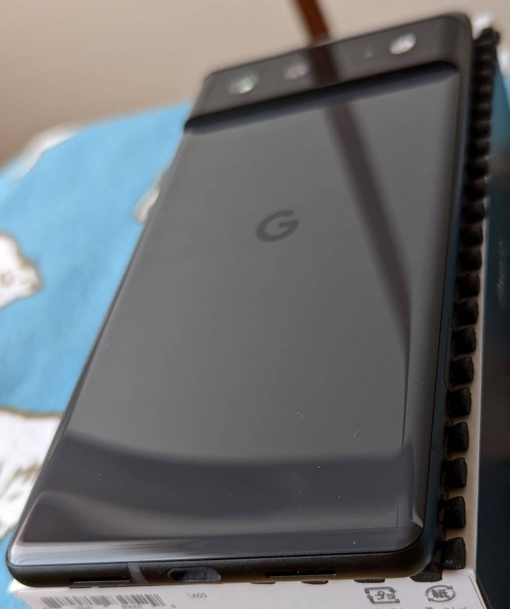 Google Pixel6 simフリー　超美品　充電器付き！_5