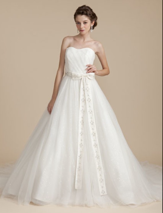 アロヒナモエウエディングドレス われる 