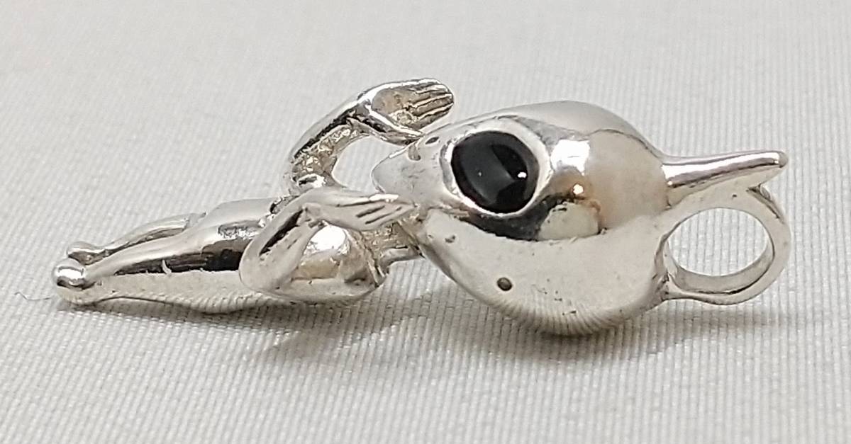 日清 カップヌードル 輝け！U,Tフィギュア トップ 925 SV ダイヤ0.1ct 