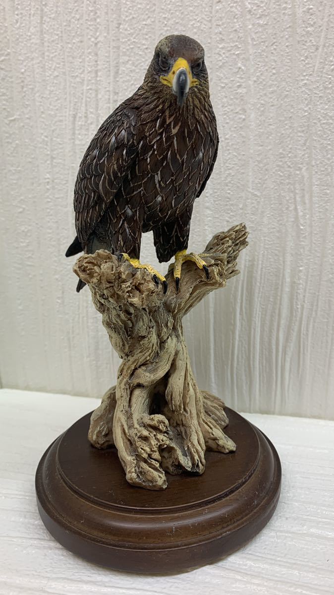 タカ 鷲 鷹 木彫 オブジェ 置物 インテリア 工芸品 美術品 A1041 楽天