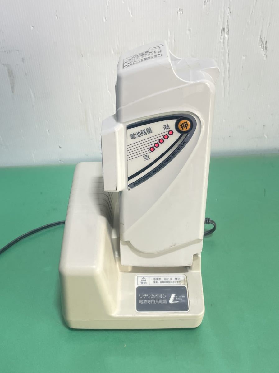 【中古品】Panasonic、パナソニック NKY327B02、5Ah 電動アシスト自転車用 リチウムイオン充電バッテリー 長押し 4点灯確認済み【セット】 NKY327B02 バッテリー パナソニック BE-ENDR63G BE NKY327B02の通販