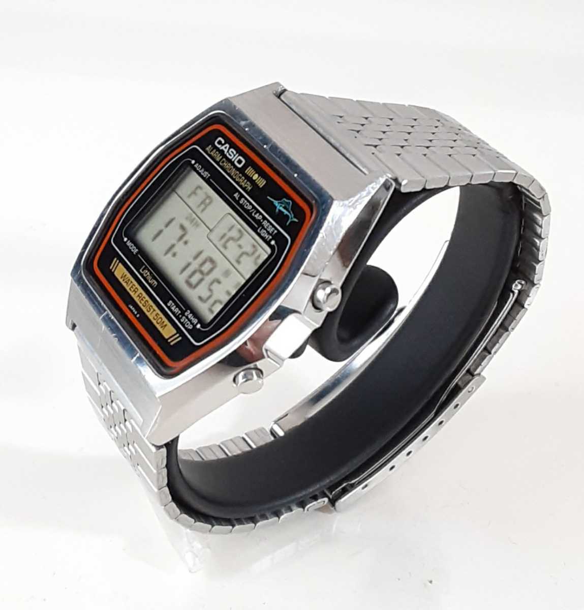 カジキ CASIO カシオ デジタル 腕時計 ジャンク アラーム クロノグラフ  