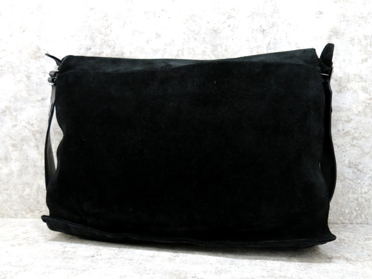 □美品□GUCCI グッチ□メンズ□ロゴ型押し スエード レザー 本 □美品□GUCCI グッチ□メンズ□ロゴ型押し スエード レザー 本