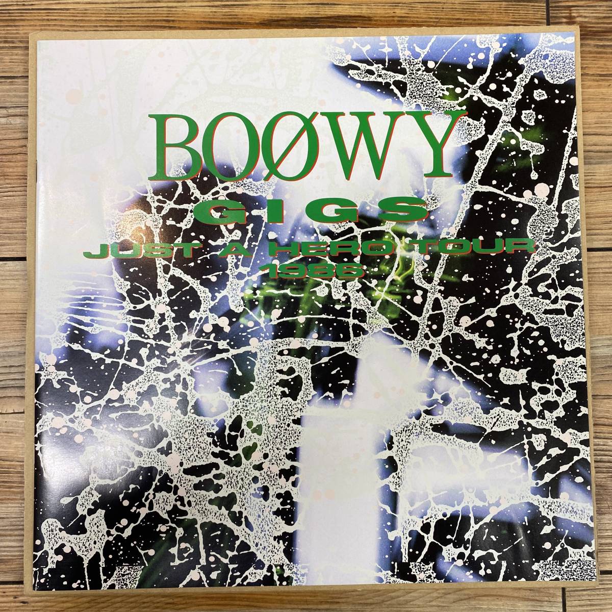 BOWY / GIGS JUST A HERO TOUR 1986 LP アウター付 ピンナップ2枚