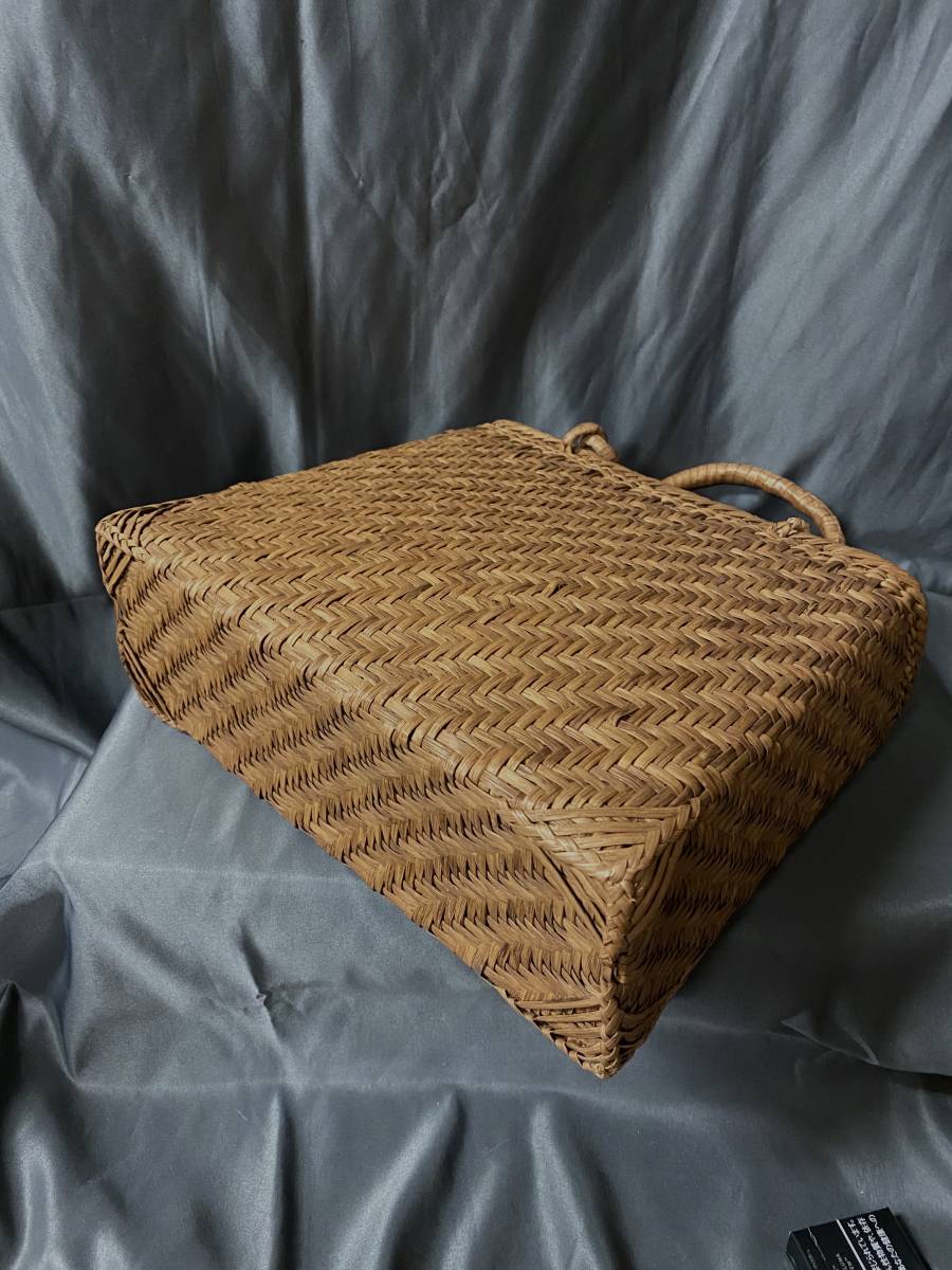 白川郷国産3ミリ1番蔓使用 職人手編み 二本飛び網代編み 山葡萄  