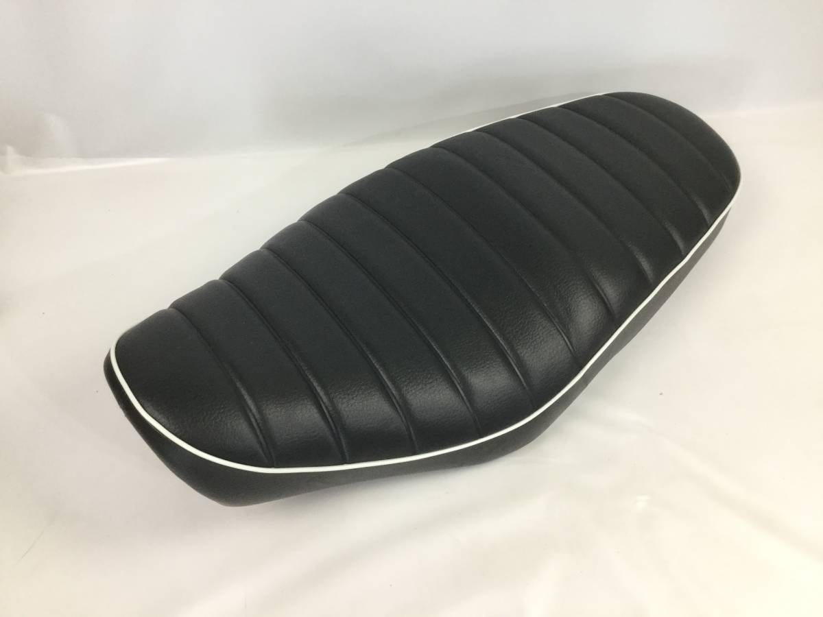 新品 即決 カワサキ W800 W650 W400 タックロール 生地 黒 白