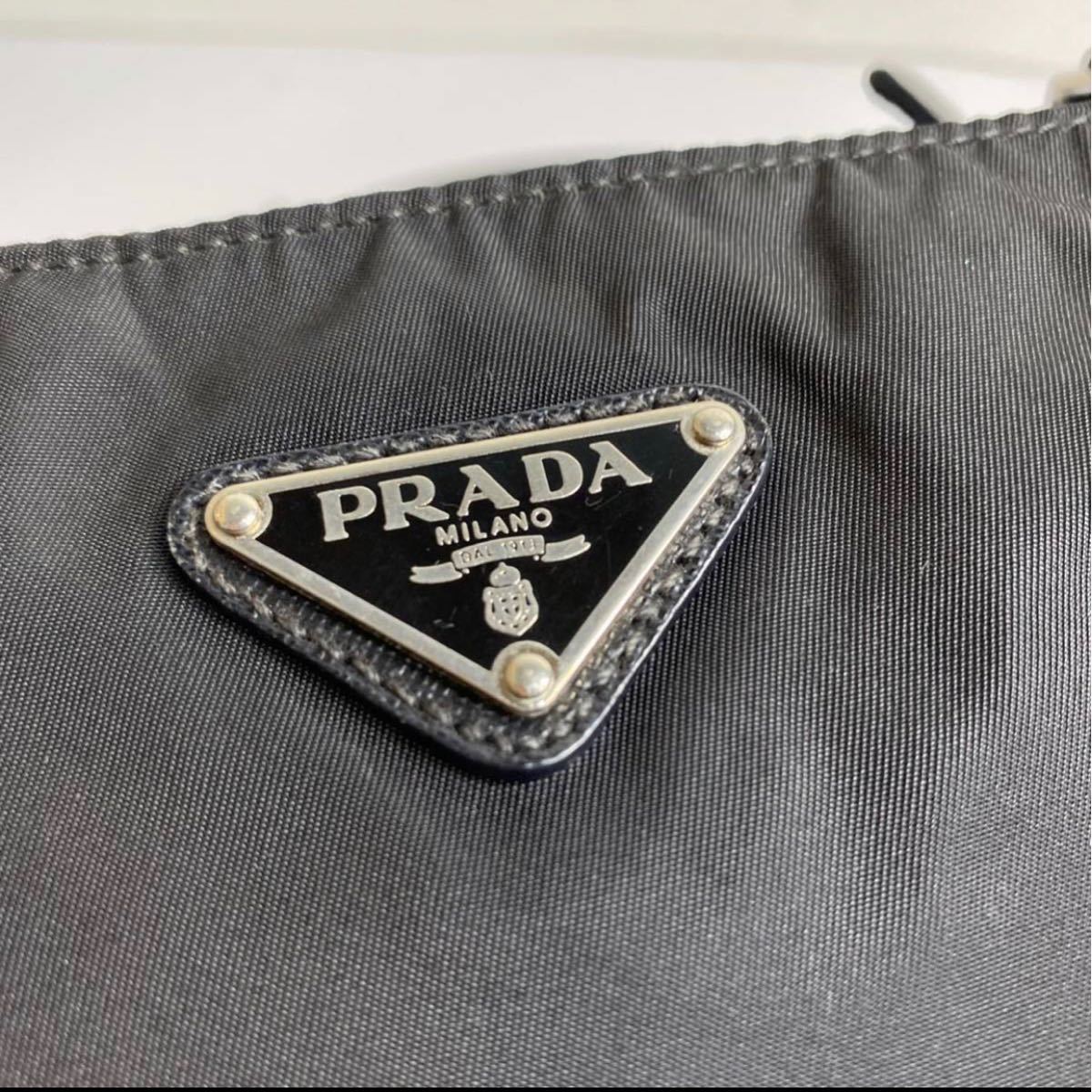 1円【極美品】白タグ 確実正規 付属品完品 PRADA プラダ