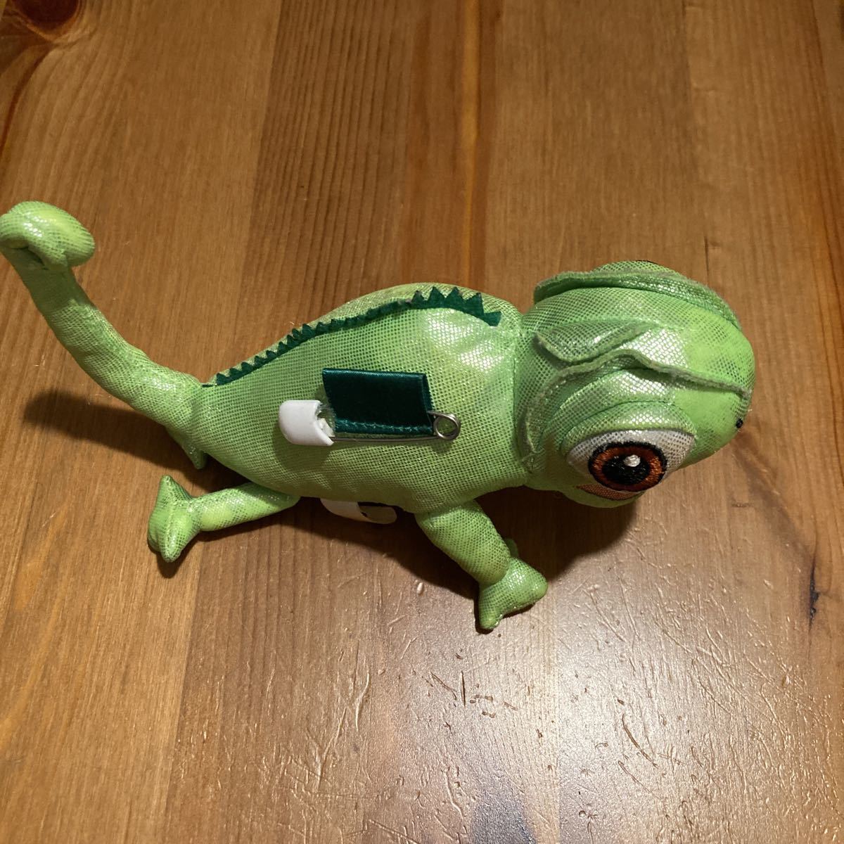 ディズニープリンセス ラプンツェル パスカル カメレオン ぬいぐるみ ブローチに キャラクター ディズニー 売買されたオークション情報 Yahooの商品情報をアーカイブ公開 オークファン Aucfan Com