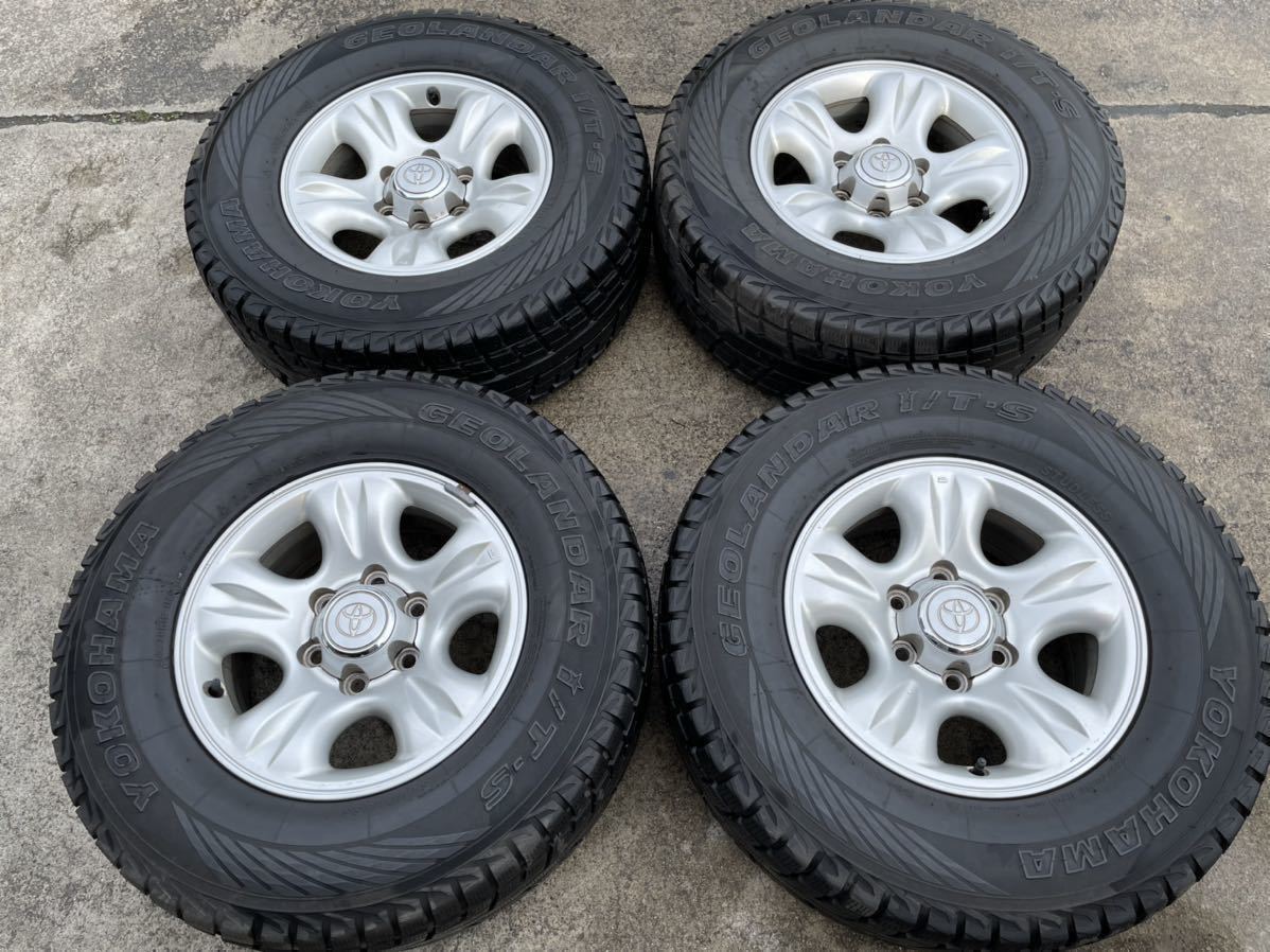 265/70R16 スタッドレスタイヤ プラド 4本セット 