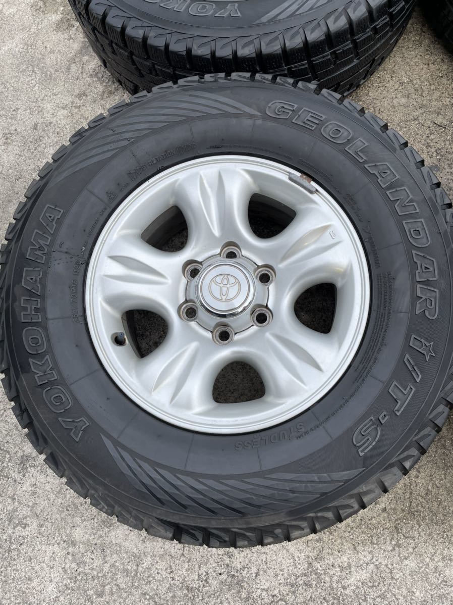 265/70R16 スタッドレスタイヤ プラド 4本セット 