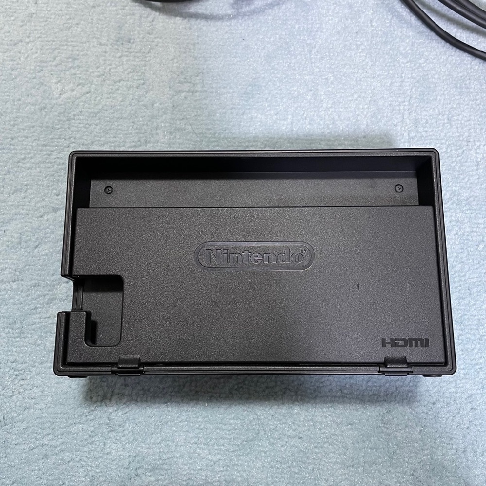 送料無料 中古 Nintendo Switch ニンテンドースイッチ 2020年モデル