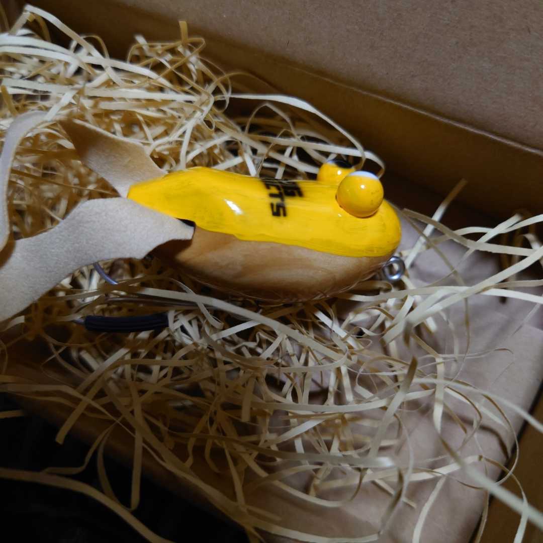 フロッグプロダクツ お正月限定ルアー 新作 ウッデンフロッグ ウッドカエル ハンドペイント ワンオフカラー トイフロッグ イエロー ノイジー 売買されたオークション情報 Yahooの商品情報をアーカイブ公開 オークファン Aucfan Com