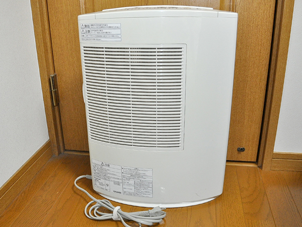 美品】パナソニック Panasonic 除湿乾燥機 F-YZJ100 Panasonic F
