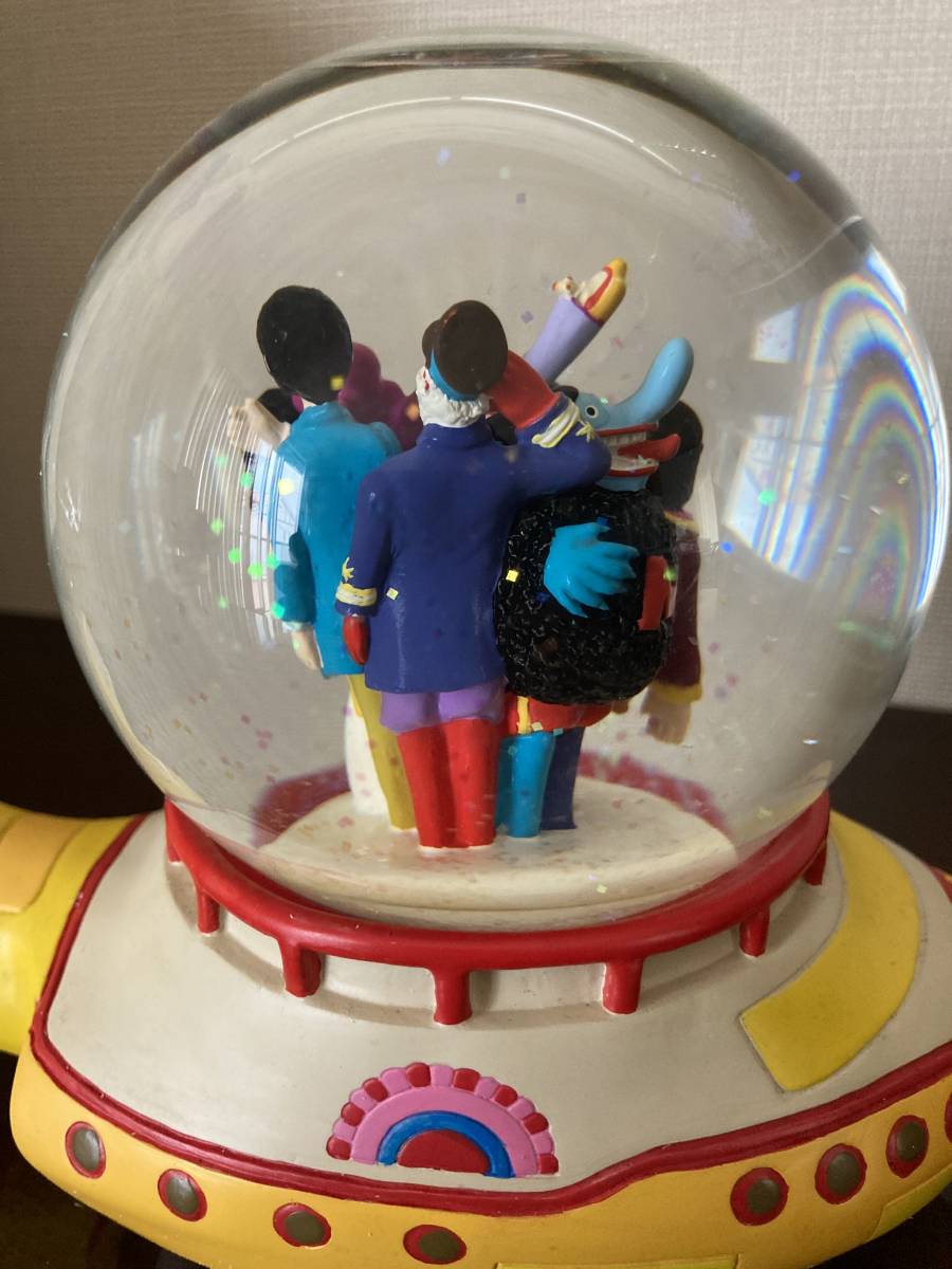The Beatles Yellow Submarine スノーグローブ オルゴール 