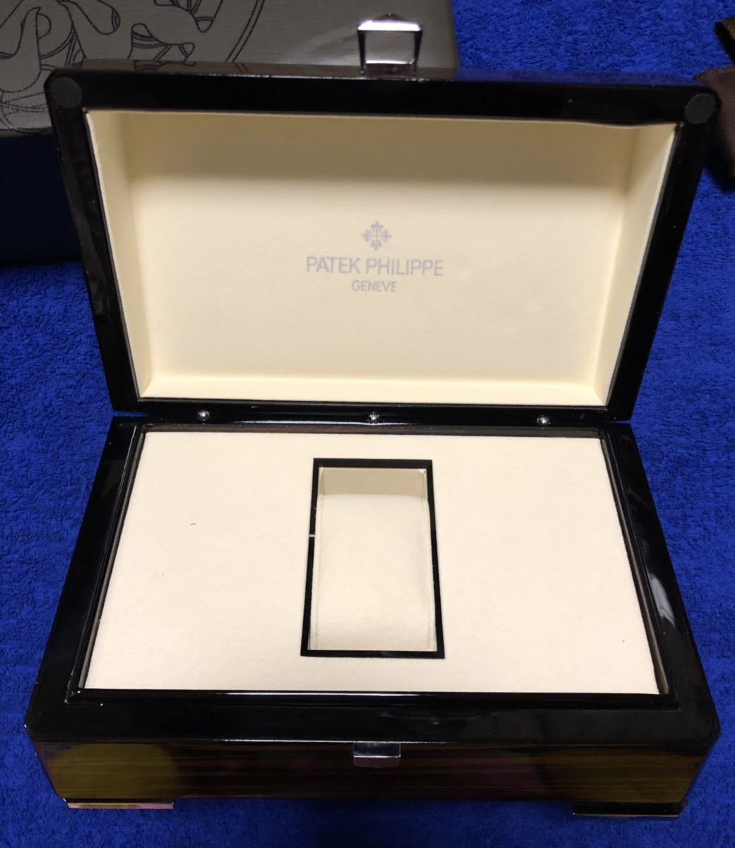 パテックフィリップ PATEK PHILIPPE 空箱 木目 鏡面 化粧箱 箱  