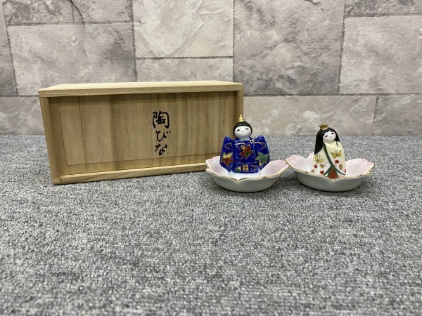 1-094 ひな人形 銀座和光 有田 佐々木道子作 陶びな 陶器製 箱付 WAKO