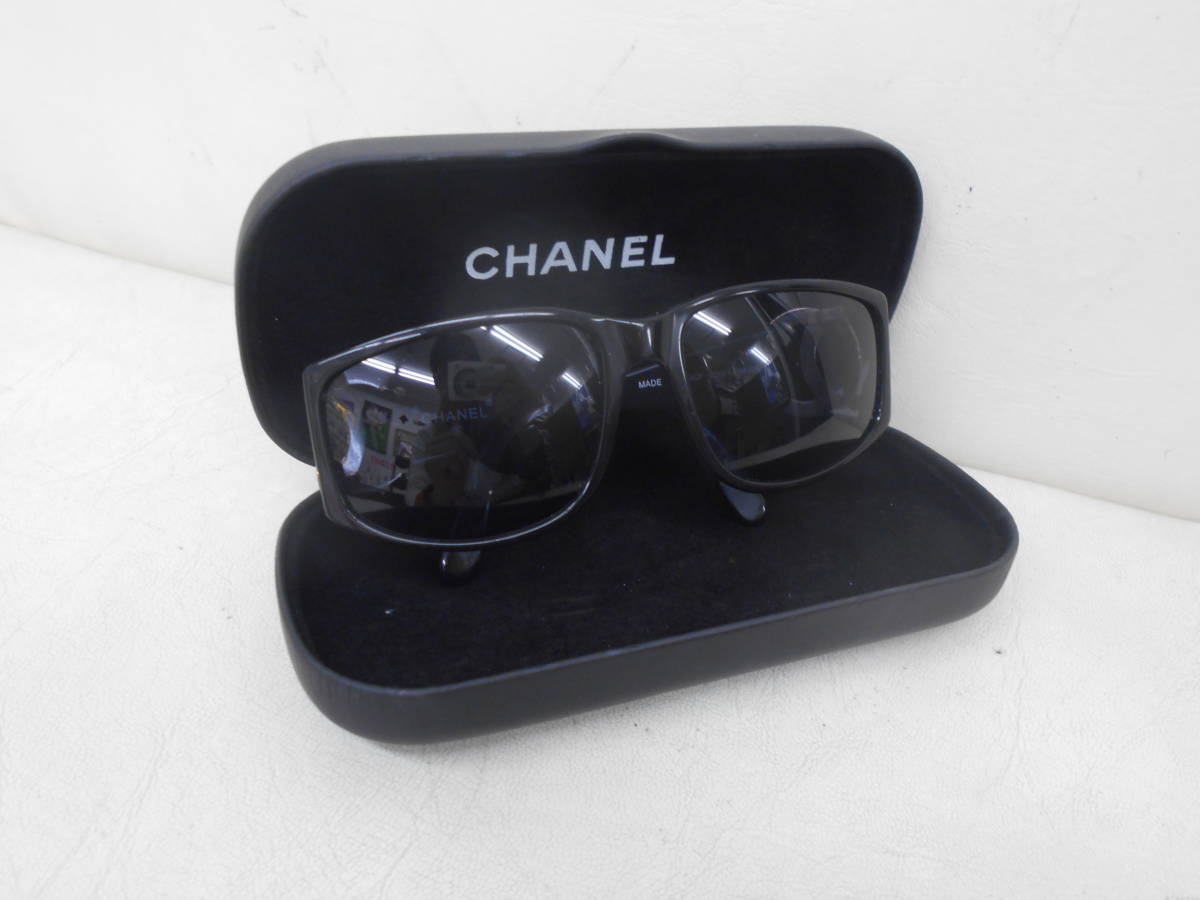 ☆CHANEL シャネル サングラス 02461 94305 ケース付き☆ CHANEL 02461