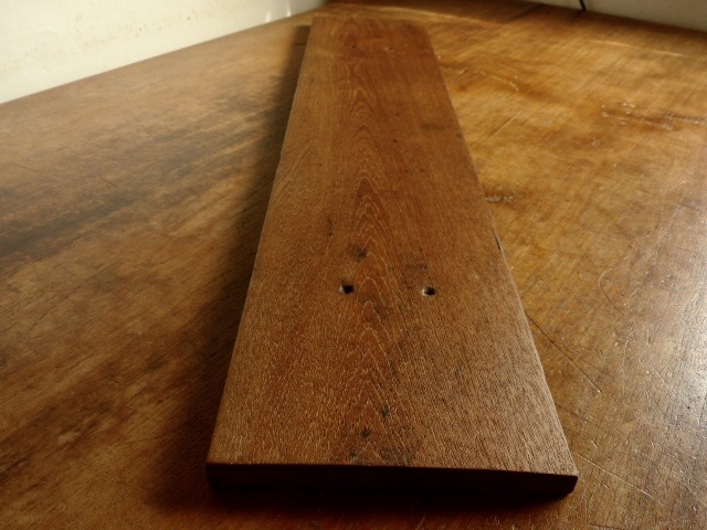  オールドチークの板材 約990&times;192&times;15 チーク古材 棚板 看板板 天板 old teak 0109b(チーク)｜売買されたオークション情報、yahooの商品情報をアーカイブ公開 - オークファン 板、シート