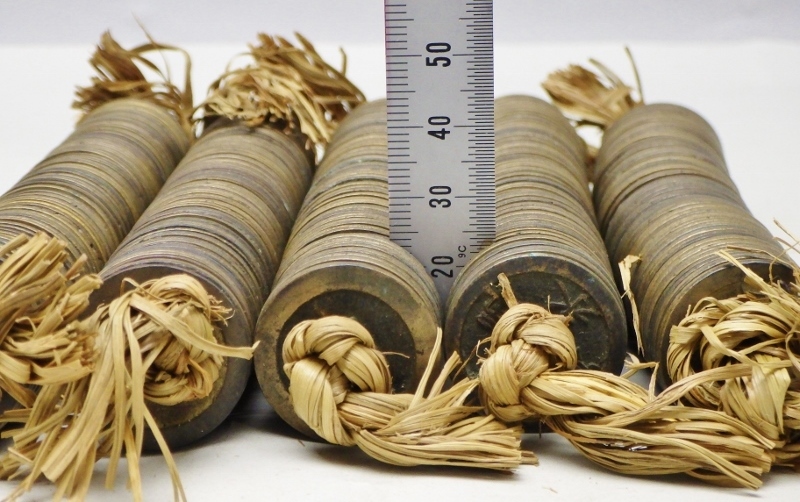 寛永通宝 約3.5Kg 藁 9束（81027/古銭 穴銭/背 文 波/文銭 二文銭/1000