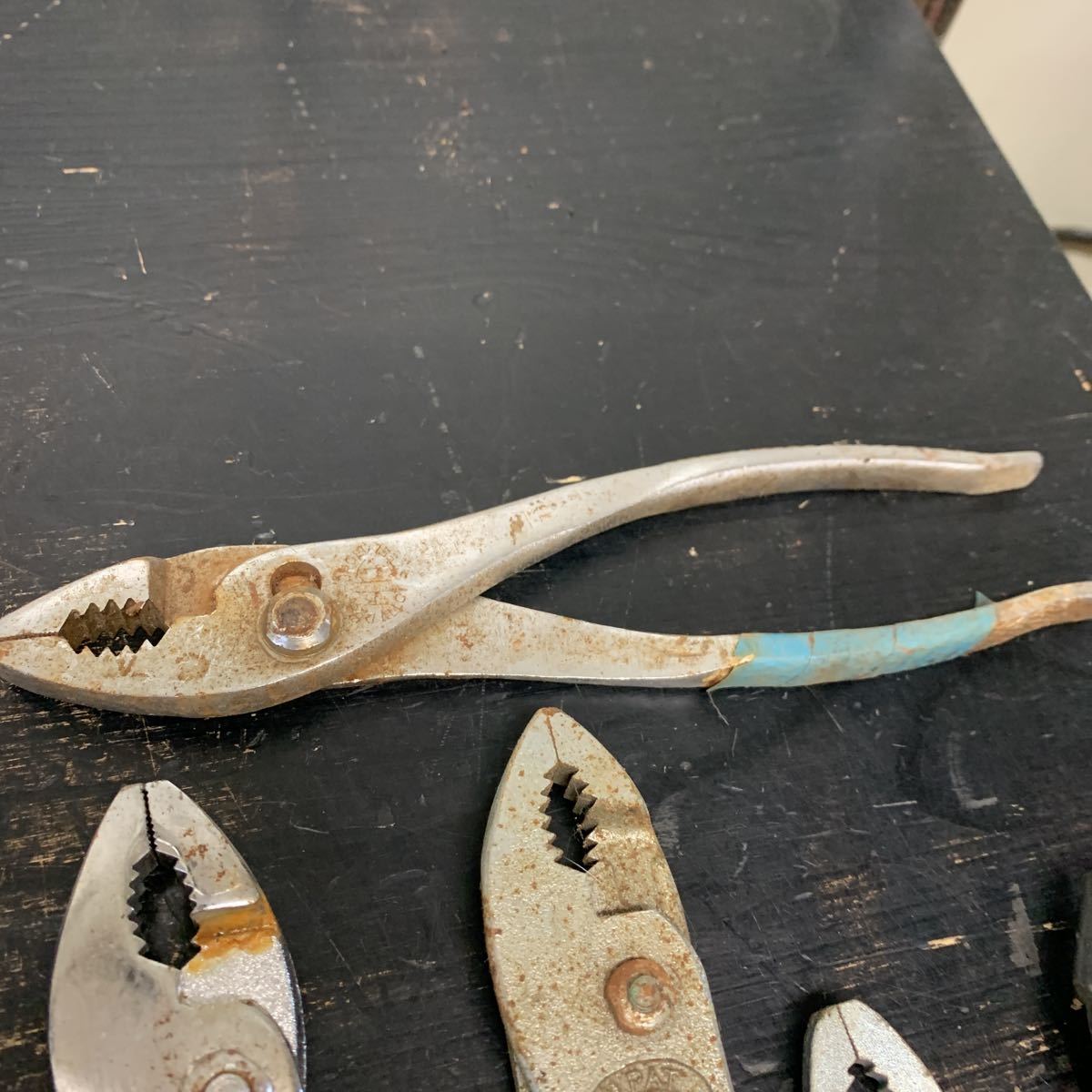 T1 142 コンビネーションプライヤー 25点まとめて 工具 ハンドツール Toyota Nissan Lobstar Hit メンテナンス 品 ハンドツール 大工道具 売買されたオークション情報 Yahooの商品情報をアーカイブ公開 オークファン Aucfan Com