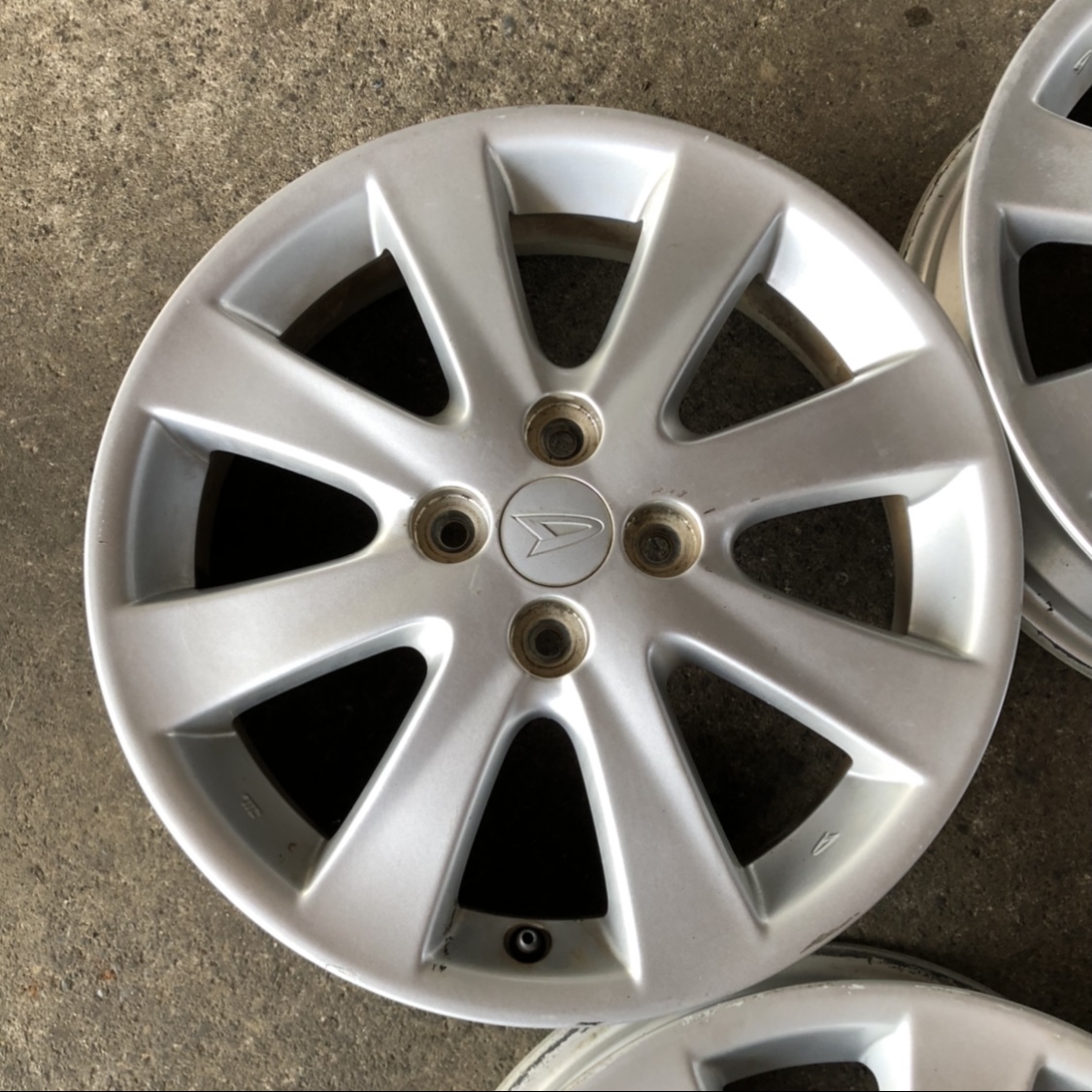16インチDAIHATSU ダイハツ 純正 ホイール 4本セット 16×4.5J 4