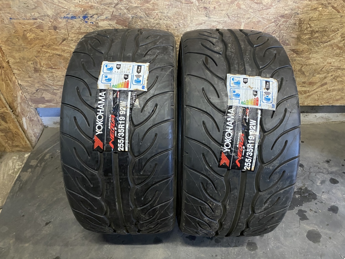 新品 未使用！ 255/35R19 ヨコハマ アドバン ネオバ YOKOHAMA ADVAN