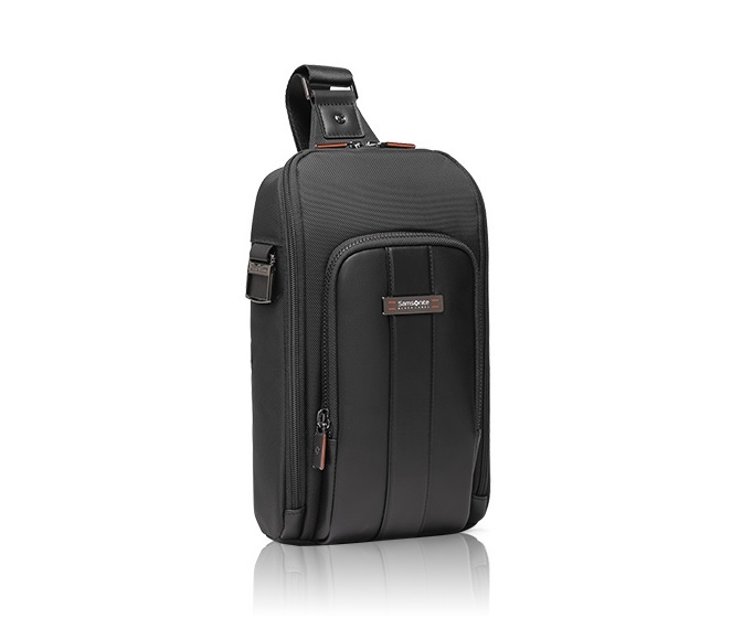 Samsonite サムソナイト ボディバッグ ブラック - ナイロン RED レザー SAMSONITE ☆タグ付未使用☆ 本革 ビジネスバッグ ボディ Yahoo!オークション レッド ブランド