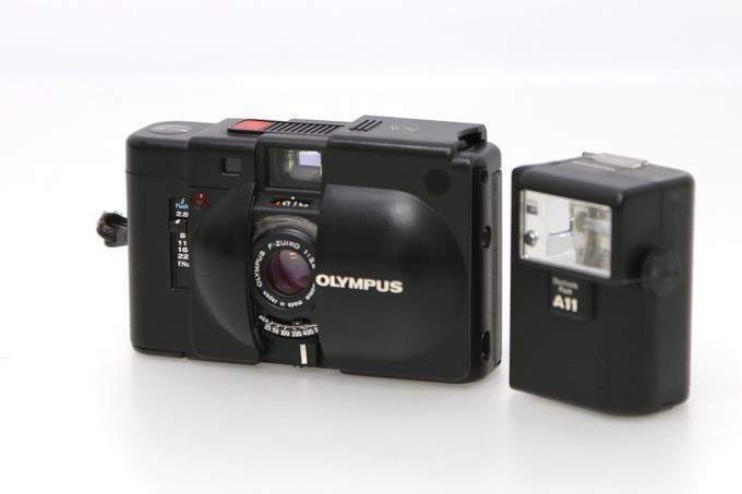 OLYMPUS A11 XA2 コンパクト 通販 中古OLYMPUS 美品｜オリンパス XA ブラック A11 ストロボ付 γS1896-2E4