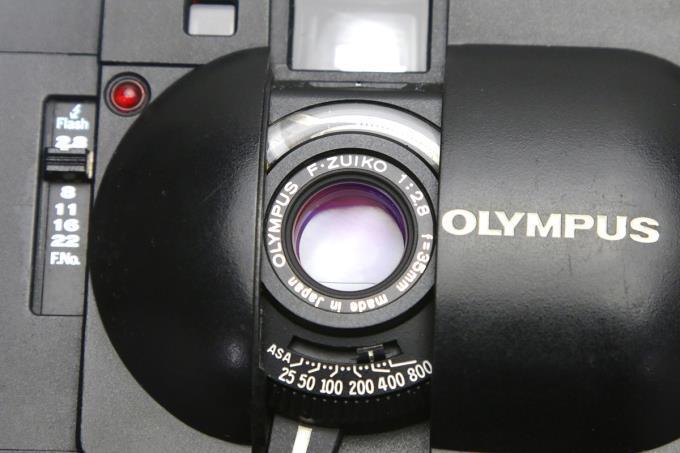 OLYMPUS A11 XA2 コンパクト 通販 中古OLYMPUS 美品｜オリンパス XA ブラック A11 ストロボ付 γS1896-2E4