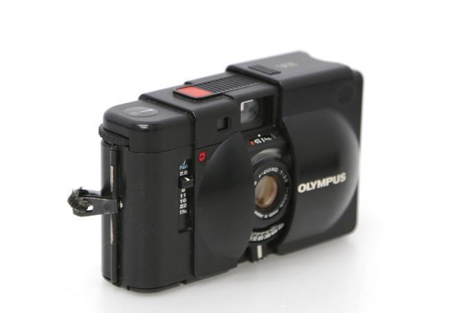 OLYMPUS A11 XA2 コンパクト 通販 中古OLYMPUS 美品｜オリンパス XA ブラック A11 ストロボ付 γS1896-2E4