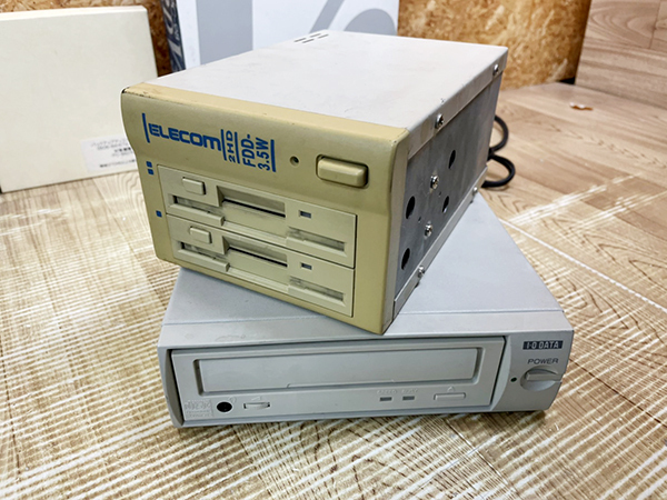 ◇ジャンク品◇NEC PC-9801NS/E40 PC9821Nf/810W×2台 その他ソフト