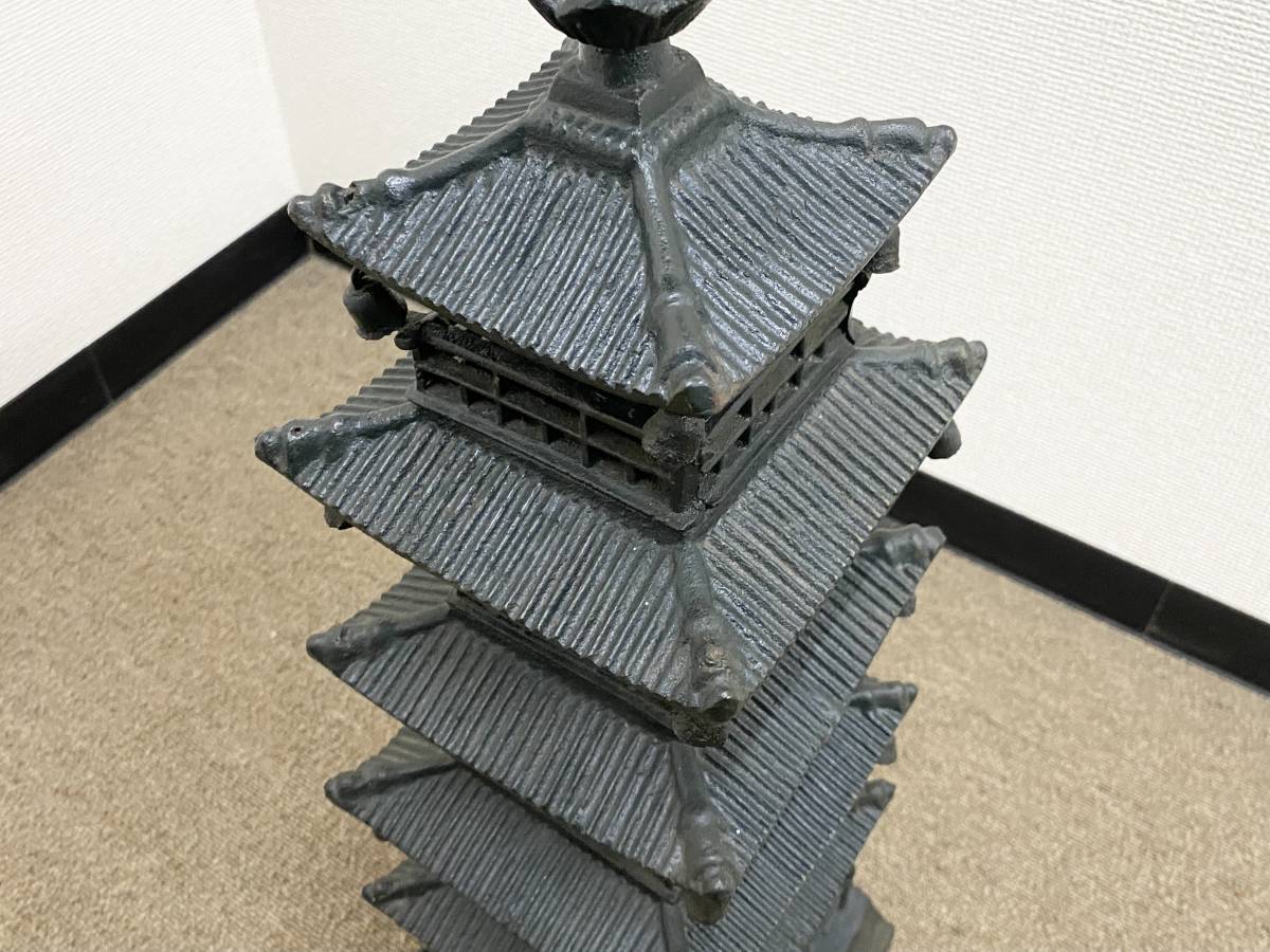 ◇【金属製 五重塔 法隆寺 オブジェ 置き物 飾り物】◇玄関 和室 中古