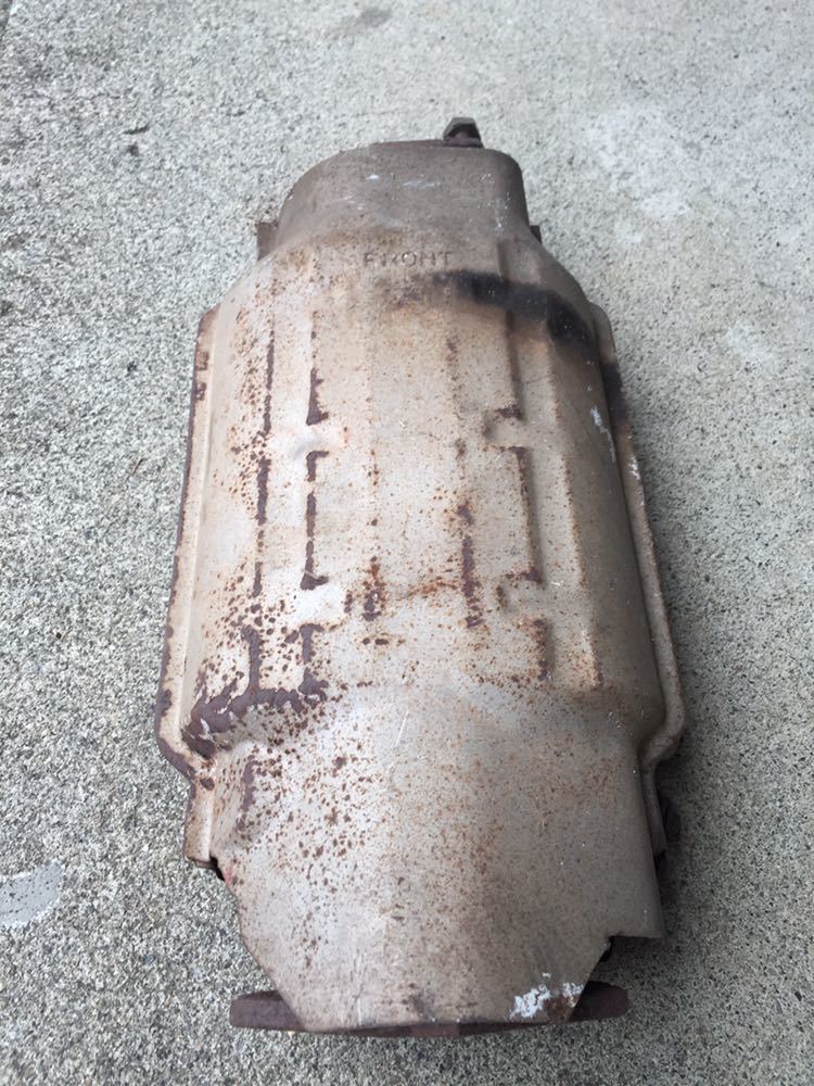 s15シルビア 純正加工触媒 ※公道使用不可※ 車種不明 触媒 シルビア？ シルビア S15 純正 ドリフトはもちろん街