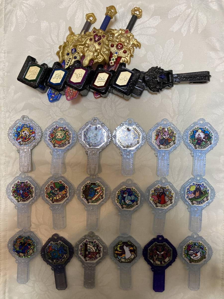 妖怪ウォッチ妖聖剣妖怪アークホルダーまとめ売り