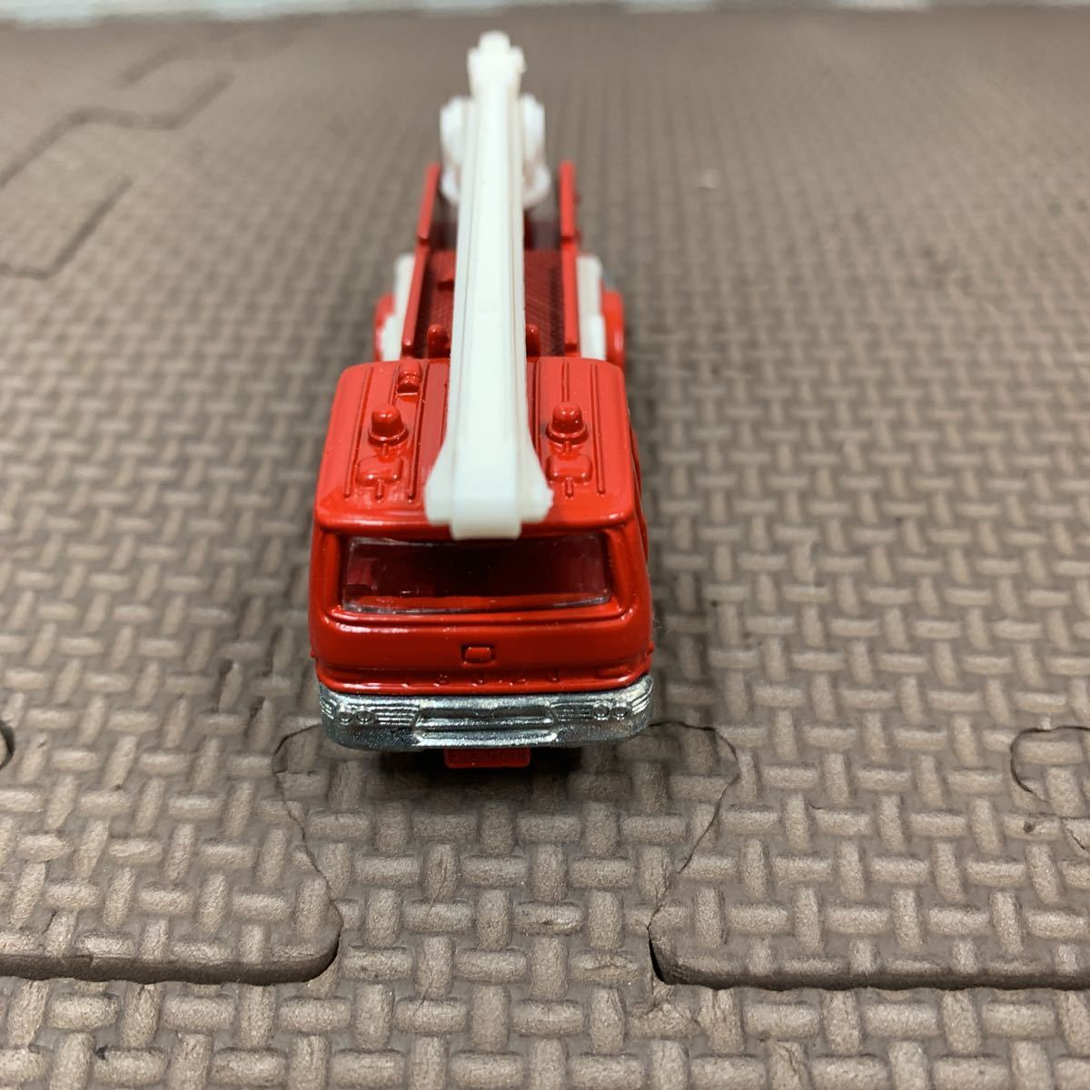 国内正規総代理店アイテム トミカ 黒箱 日本製 3 2 7 いすず クスアート 消防車 1 110 箱難あり 当時物 Prxtecnologia Vipclinicmonique Com Br