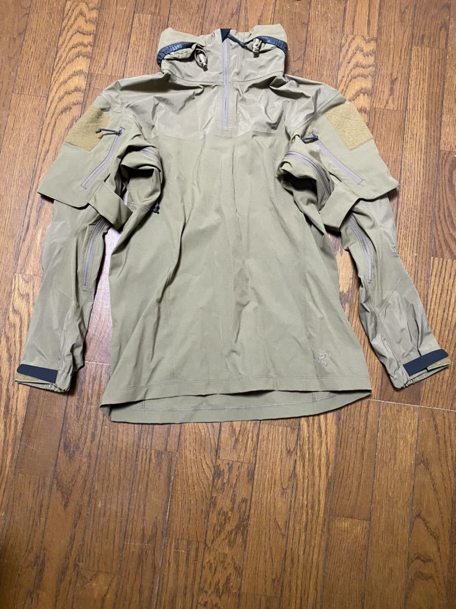 実物 レアARC'TERYX LEAF Gryphon M アークテリクス リーフ Medium