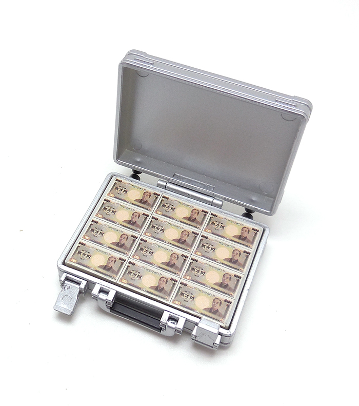 J Dream Jドリーム Miniアタッシュケースマスコット ブラック 札束 ミニチュア その他 売買されたオークション情報 Yahooの商品情報をアーカイブ公開 オークファン Aucfan Com