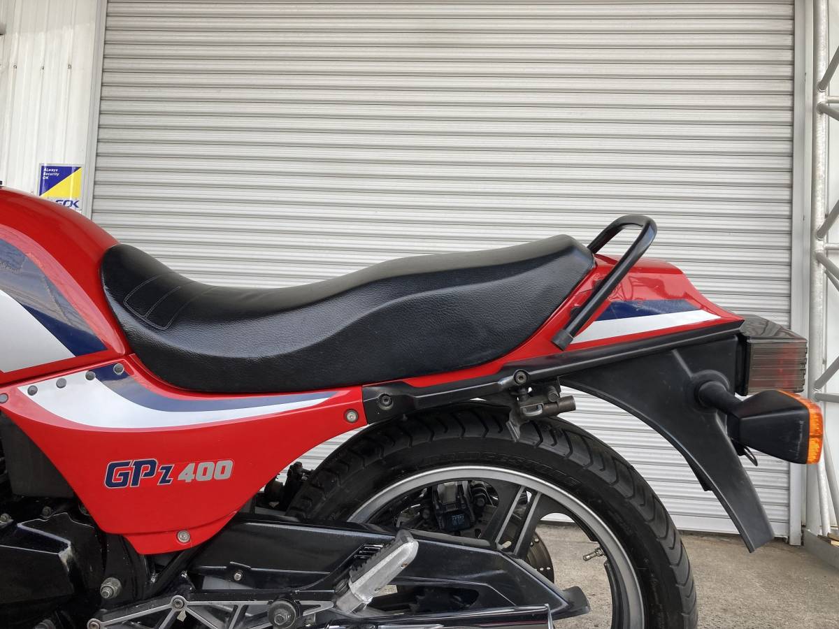 GPZ400 赤22708 ZX400C KAWASAKI エンジン始動確認済 現状販売/輸入
