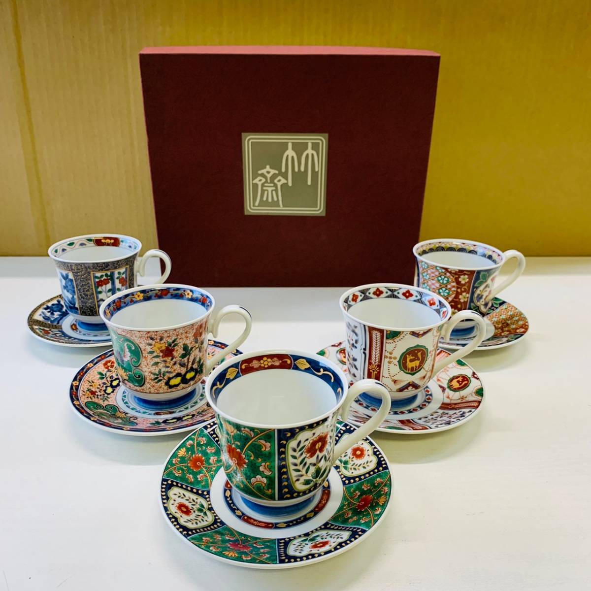 箱付】有田焼 林斎窯 絵変わりコーヒー碗皿 五客揃 Kyuyo G-