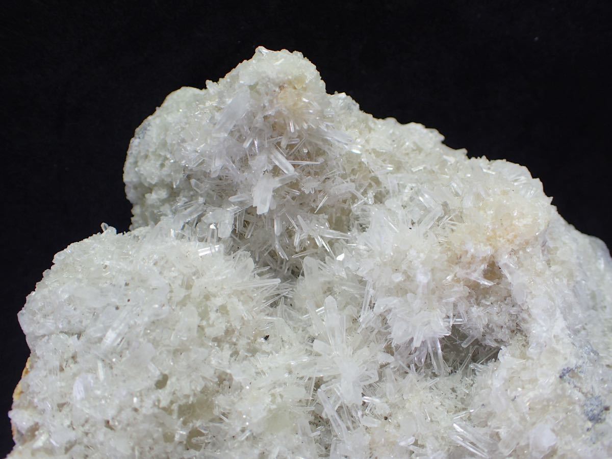 福島県蛍鉱山産 - & ⁄ 鉱物 蛍石＆水晶 (Fluorite Japan) Quartz 