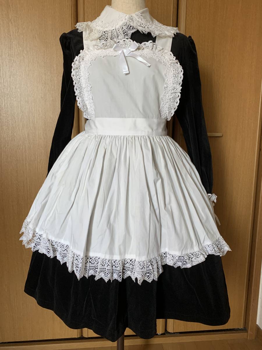 イノセントワールドのエプロン付き別珍ワンピース Innocent World ロリィタ クラロリ 甘ロリ コスプレ クラシカルメイド 衣装 ワンピース 売買されたオークション情報 Yahooの商品情報をアーカイブ公開 オークファン Aucfan Com