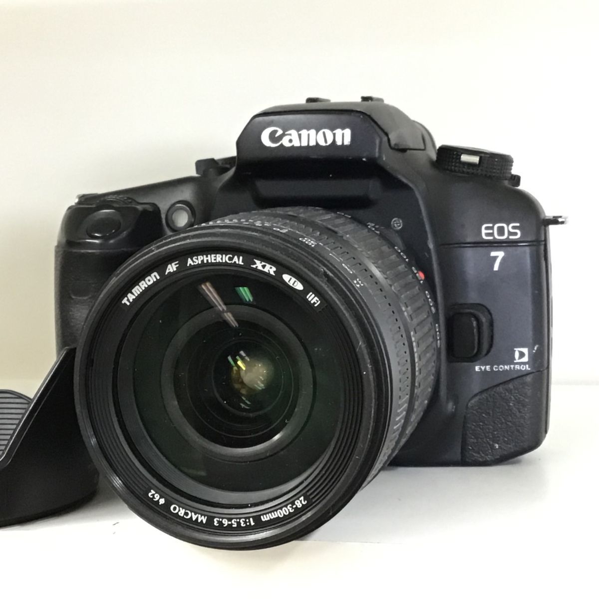 Canon EOS 7 + ズームレンズ 18-35mm 35-105mm 28-300mm 他 一眼レフセット 計 6点セット まとめ ●ジャンク品 [3477TMC] EOS Canon 18-35mm 一眼レフ用 APS-C video