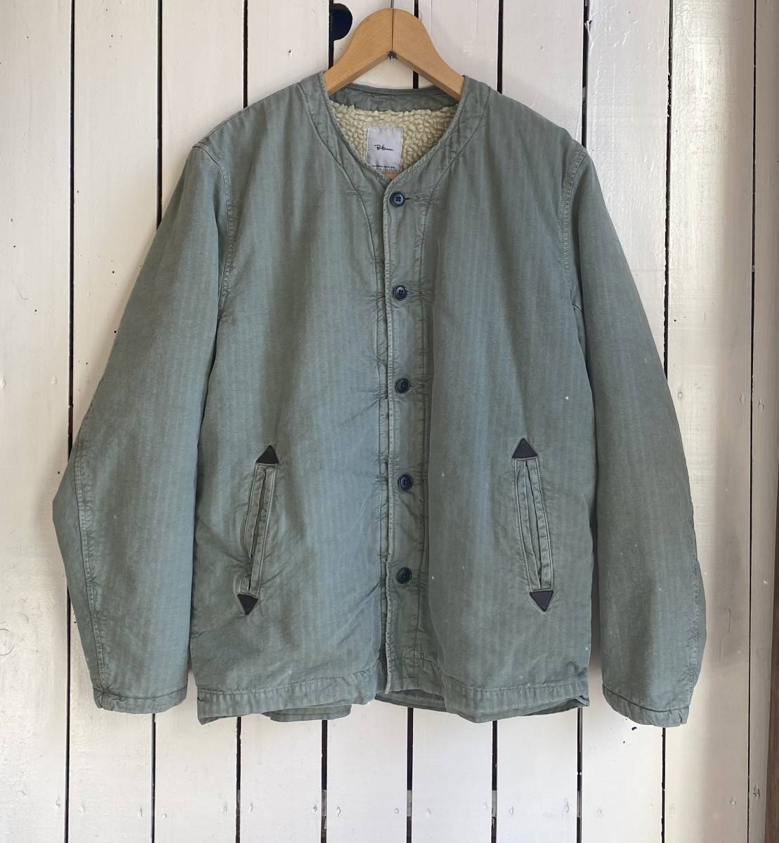  ロンハーマン直営店購入 Ron Herman ミリタリー ライナーボアJKT ノーカラーJKT カーキ Mサイズ 直営店購入正規品(男性用)｜売買されたオークション情報、yahooの商品情報をアーカイブ公開 - オー 男性用
