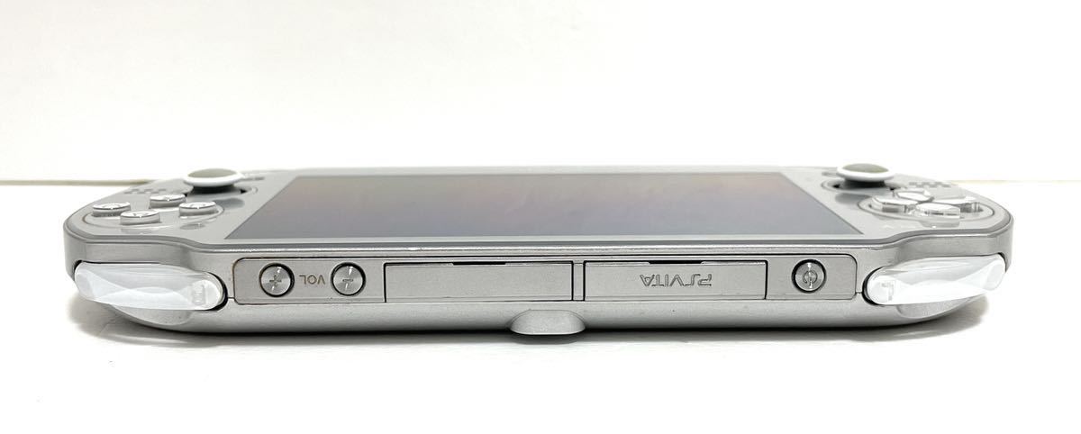☆1円～☆ 付属品完備 SONY PlayStation Vita WiFiモデル（PCH-1000