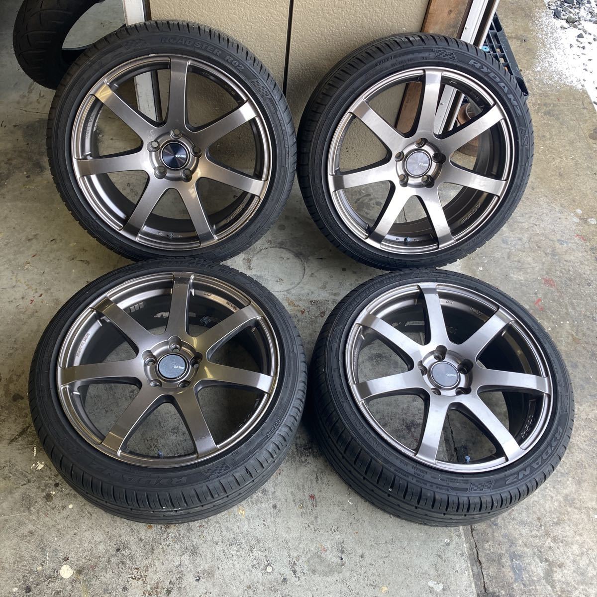 バリ山！2019年製！エンケイ ENKEI PF07 18×8j+50 PCD112/5H 225/40R18 RyDANZ ROADSTER R02 4本 検:アウディ ベンツ ワーゲン PF07 ENKEI エンケイ 中古 車用ホイール」の人気商品一覧・価格比較 pf07の通販