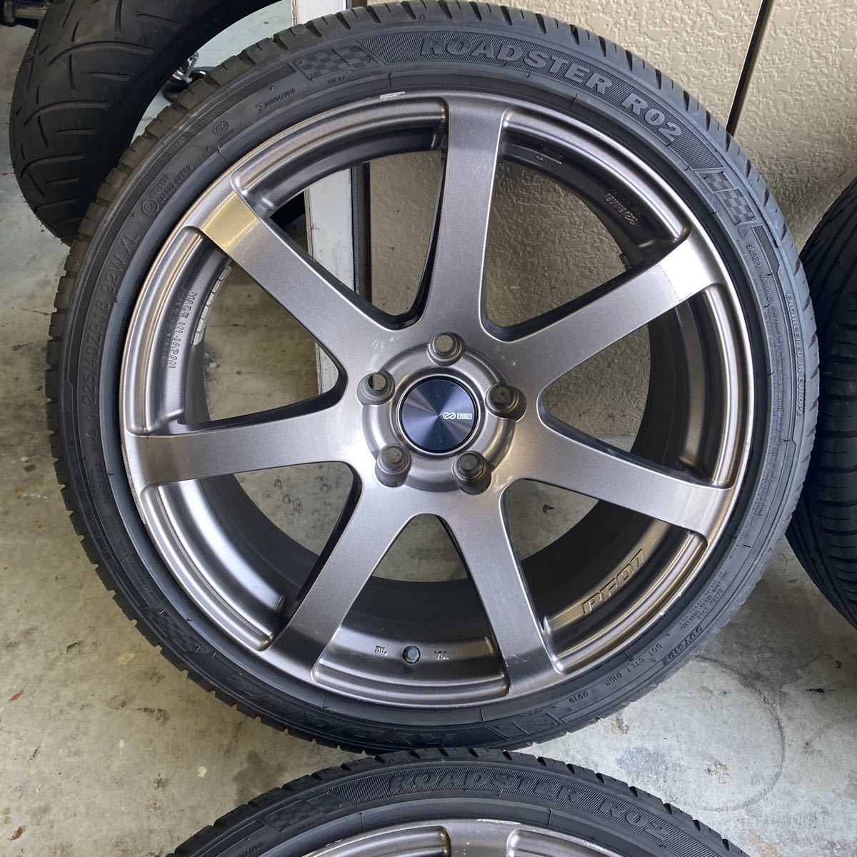 バリ山！2019年製！エンケイ ENKEI PF07 18×8j+50 PCD112/5H 225/40R18 RyDANZ ROADSTER R02 4本 検:アウディ ベンツ ワーゲン PF07 ENKEI エンケイ 中古 車用ホイール」の人気商品一覧・価格比較 pf07の通販
